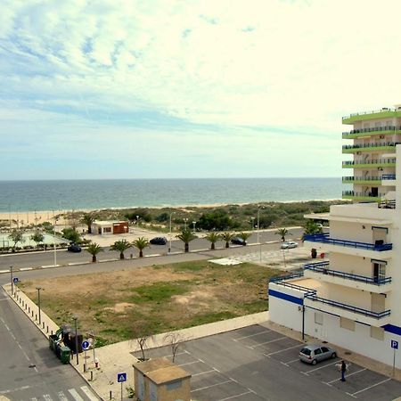 T1 Com Vista Mar Na Praia De Monte Gordo Eksteriør bilde
