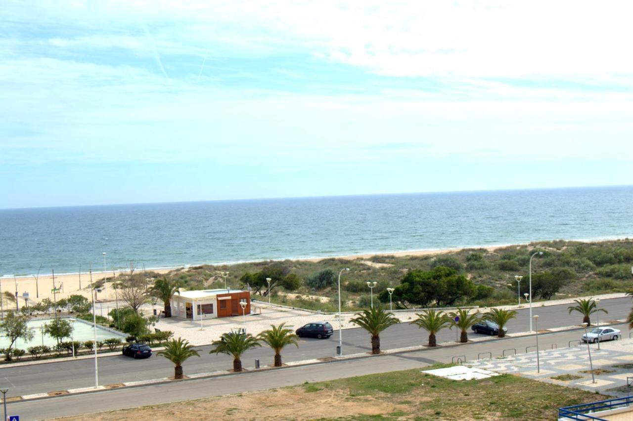 T1 Com Vista Mar Na Praia De Monte Gordo Eksteriør bilde